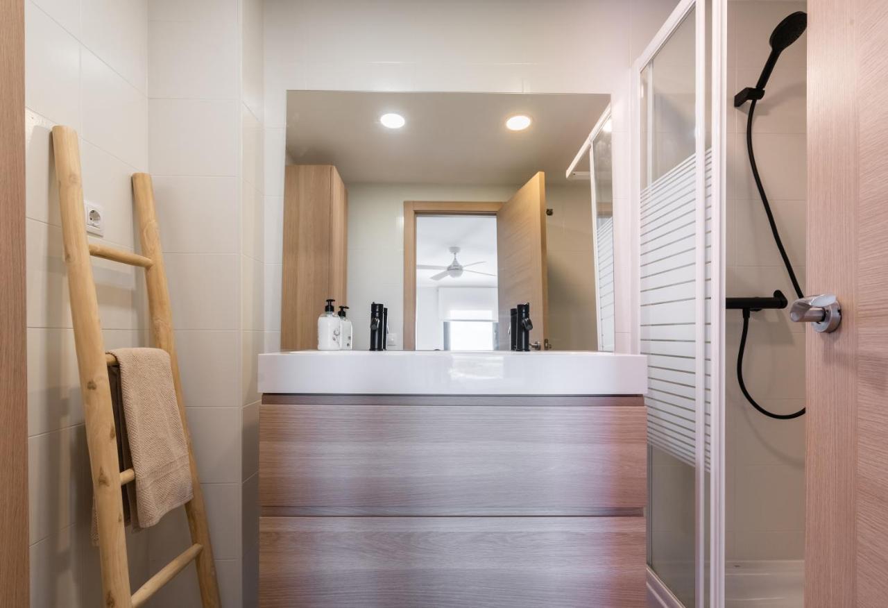 Magnifico Apartamento En Canet Playa By Hometels Canet d'En Berenguer Eksteriør bilde
